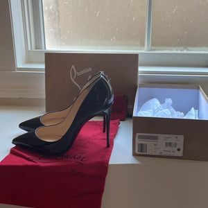 (Never worn only tried on) Christian Louboutin Pigalle Follies Pointed Toe Pump
